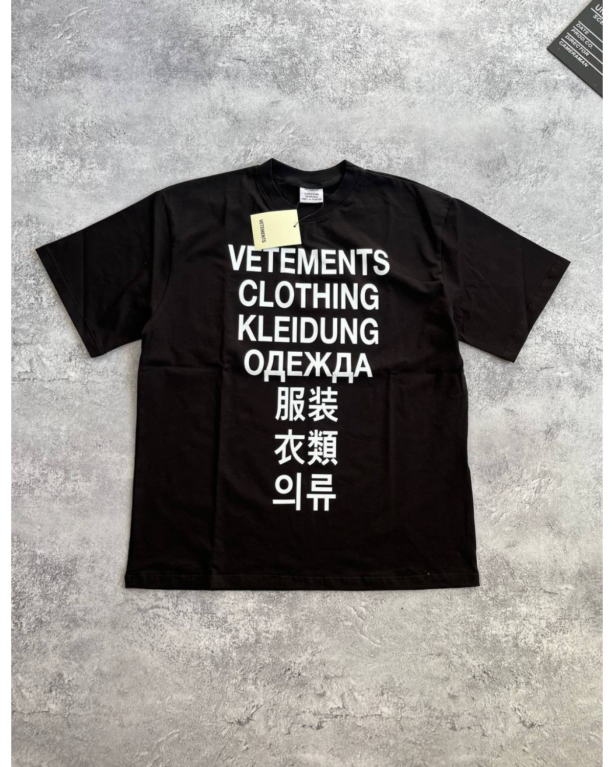 Футболка Vetements