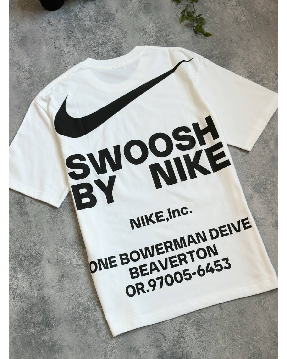 Футболки Nike Big Swoosh
