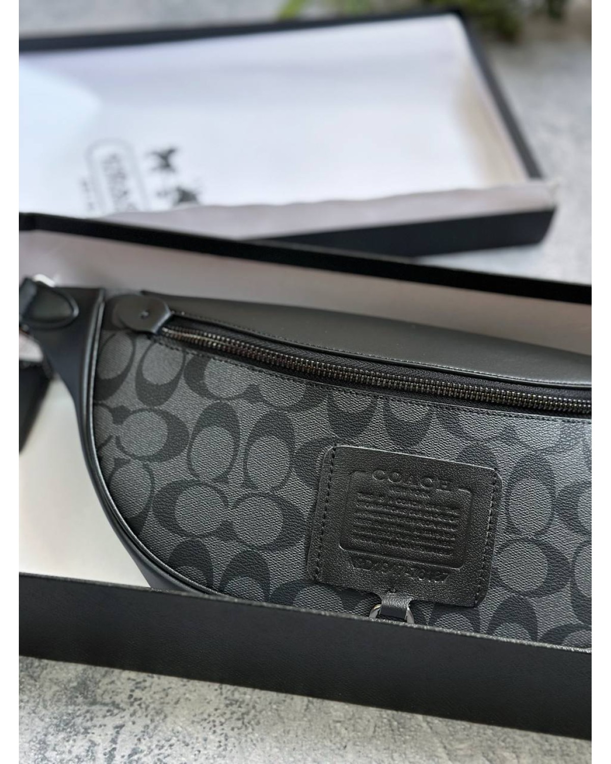 Бананка Coach
