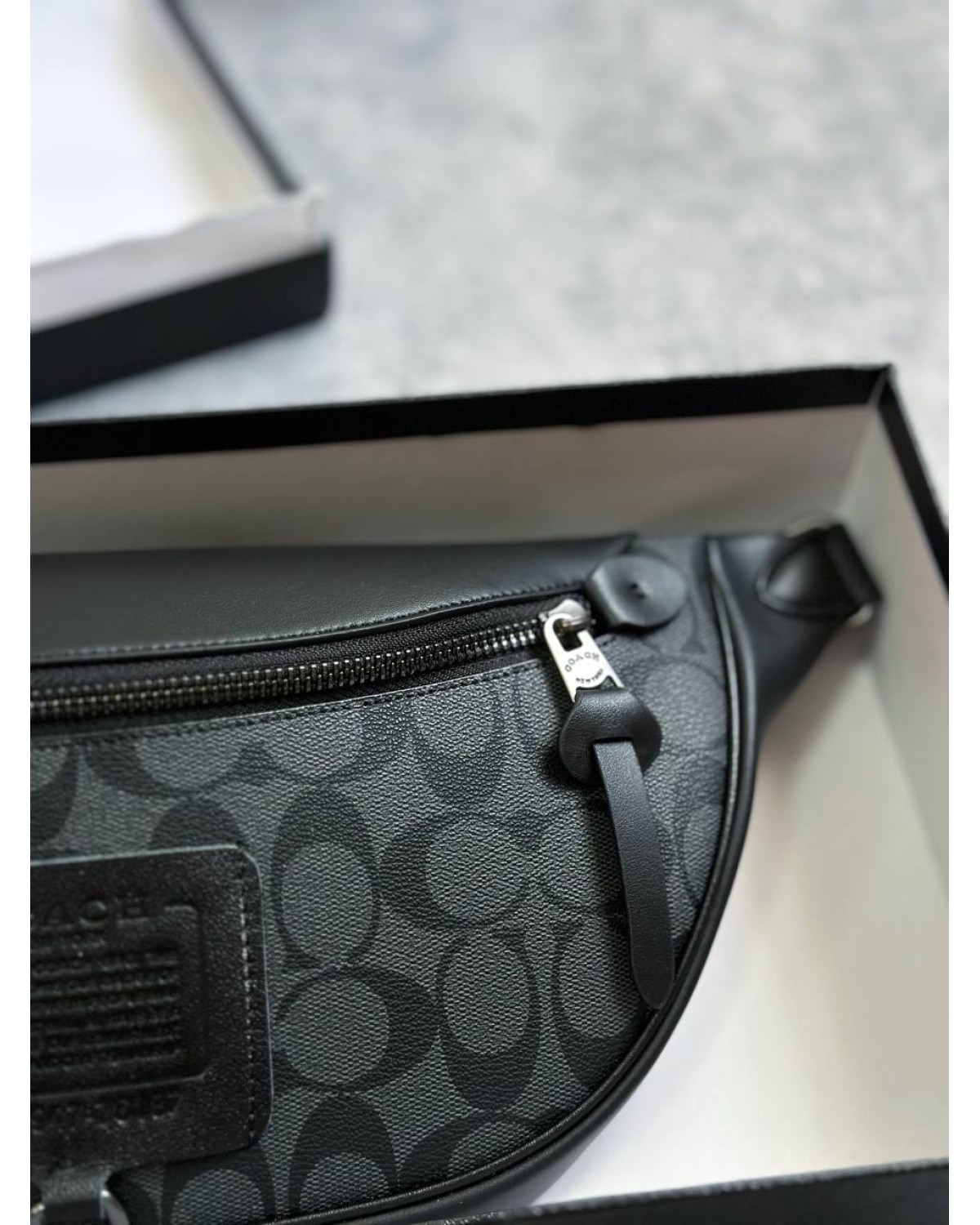 Бананка Coach