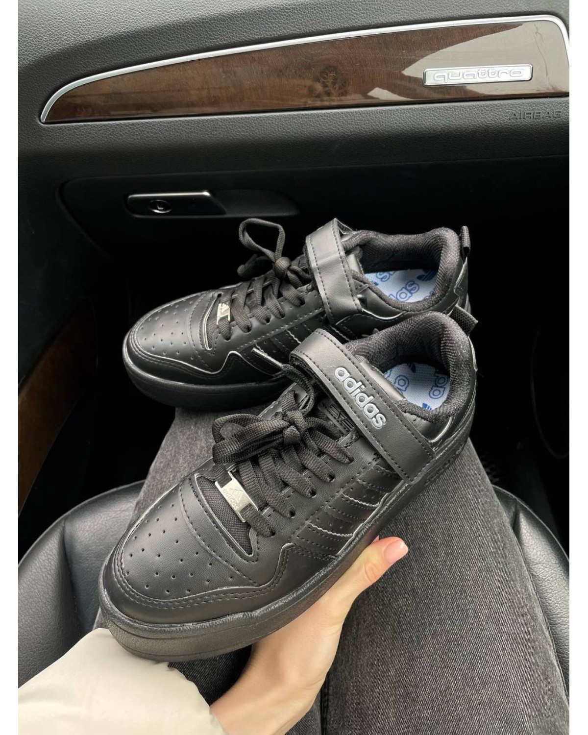 Adidas Forum Low Black