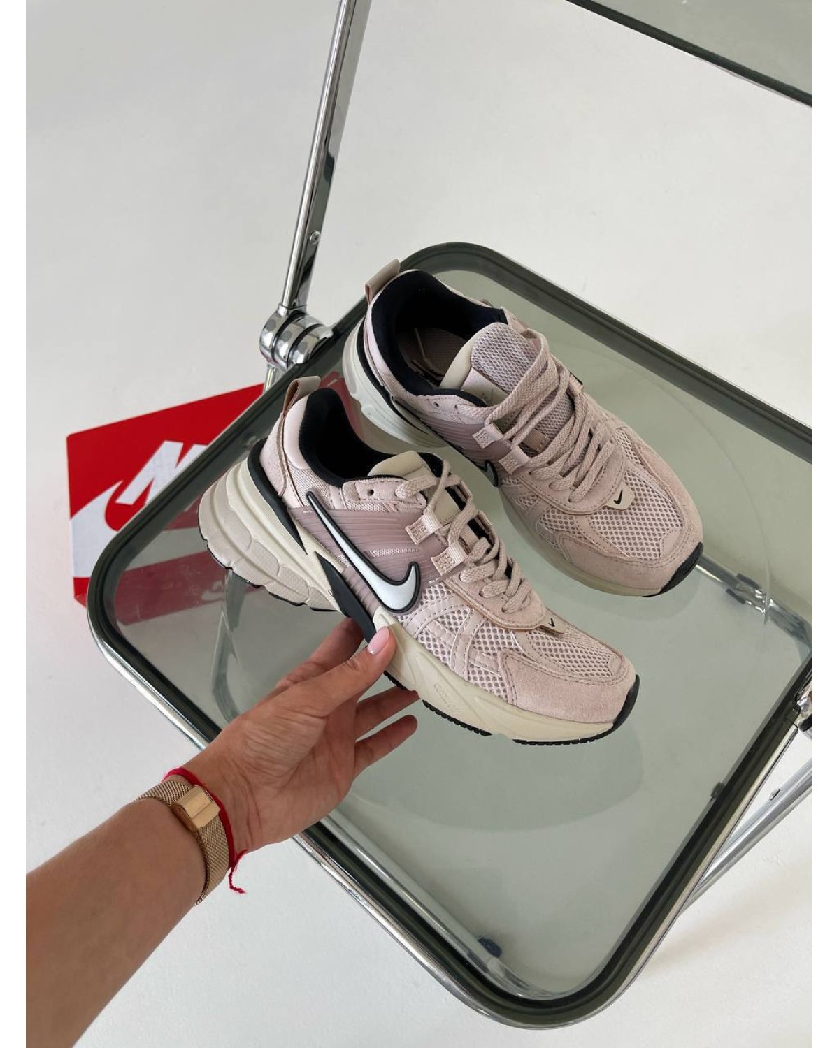 Nike V2K Run Pink