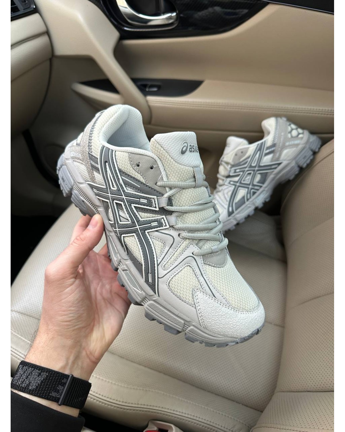 Asics GEL Kahana 8 Light Grey