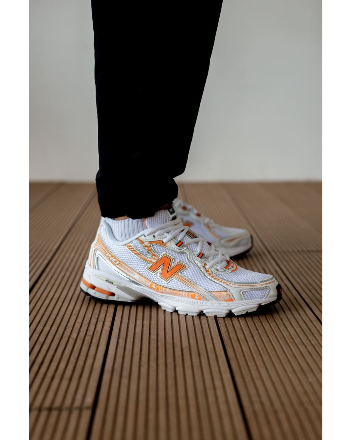 New Balance 740 White/Orange