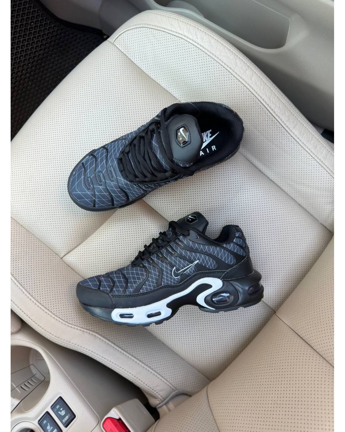 Nike Air Max TN Plus Dark Grey