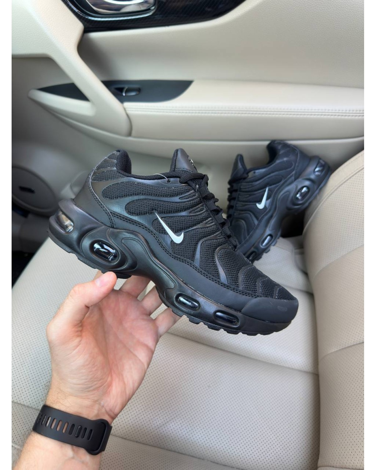 Nike Air Max TN Plus Full Black White Logo