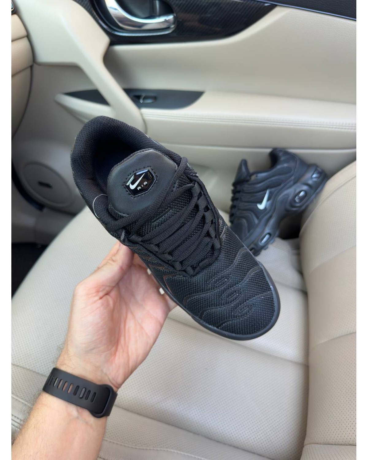 Nike Air Max TN Plus Full Black White Logo