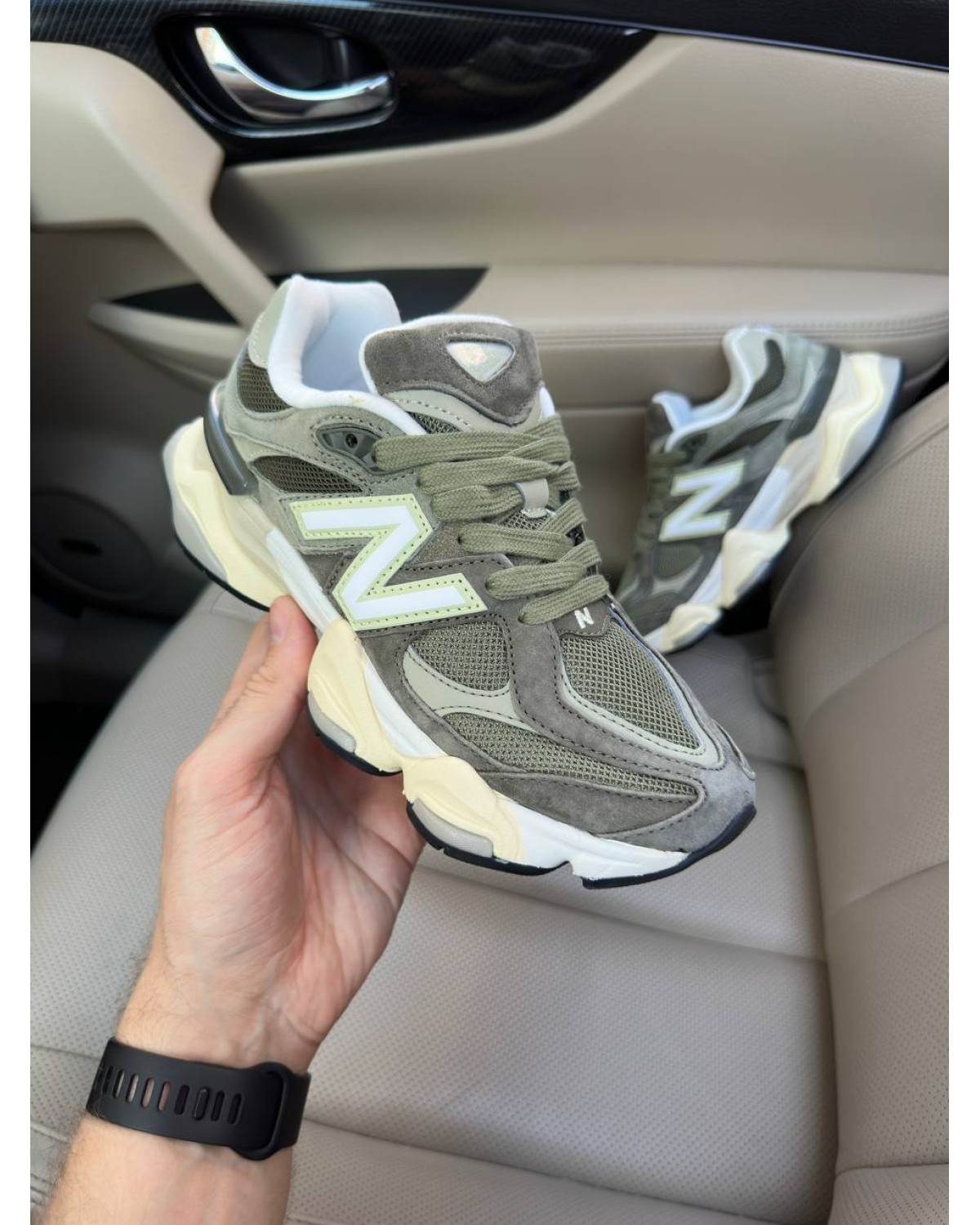 New Balance 9060 Khaki