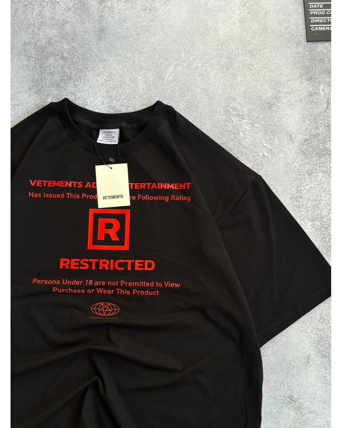 Футболка Vetements