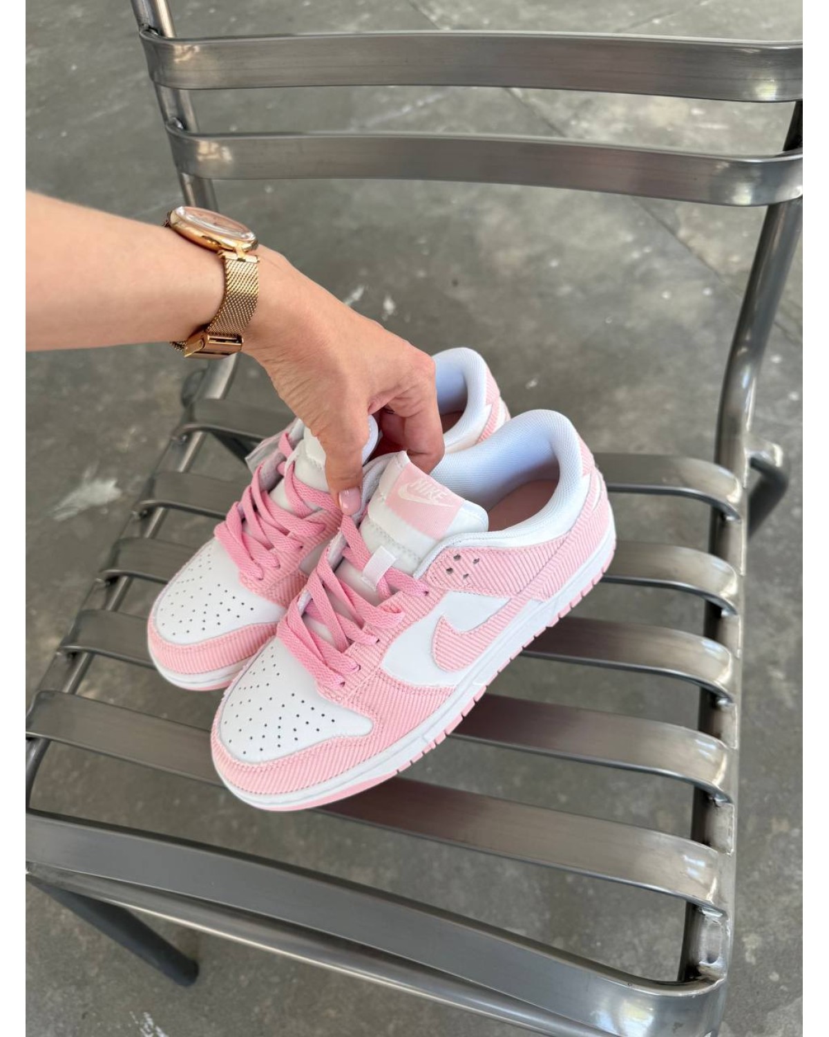 Nike SB Dunk Low Pink