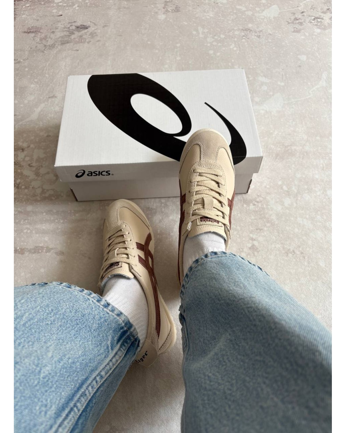 Asics Onitsuka Tiger 66  Mexico Beige Suede Brown