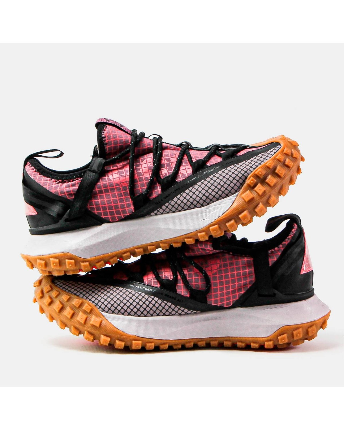 Nike ACG Mountain Fly "Pink"