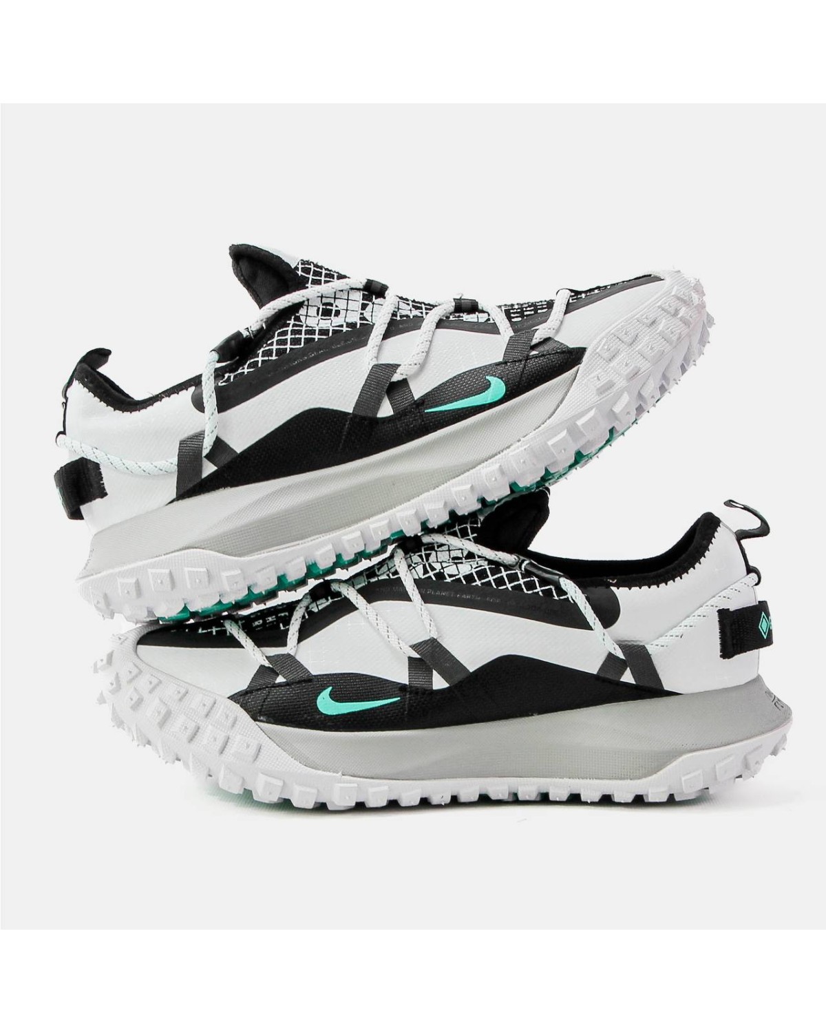 Nike ACG Mountain Fly Low Gore-Tex Light Menta