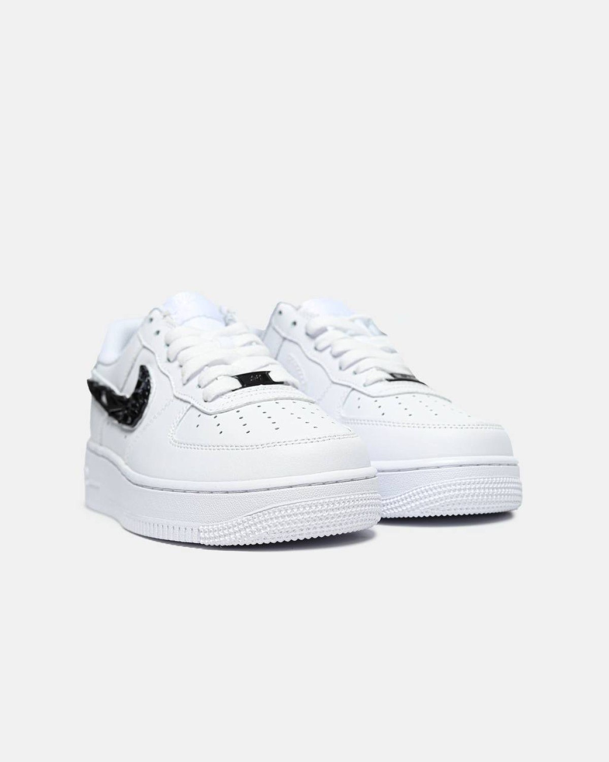 Air Force 1 Low ‘Molten MetalBlack Swoosh ‘