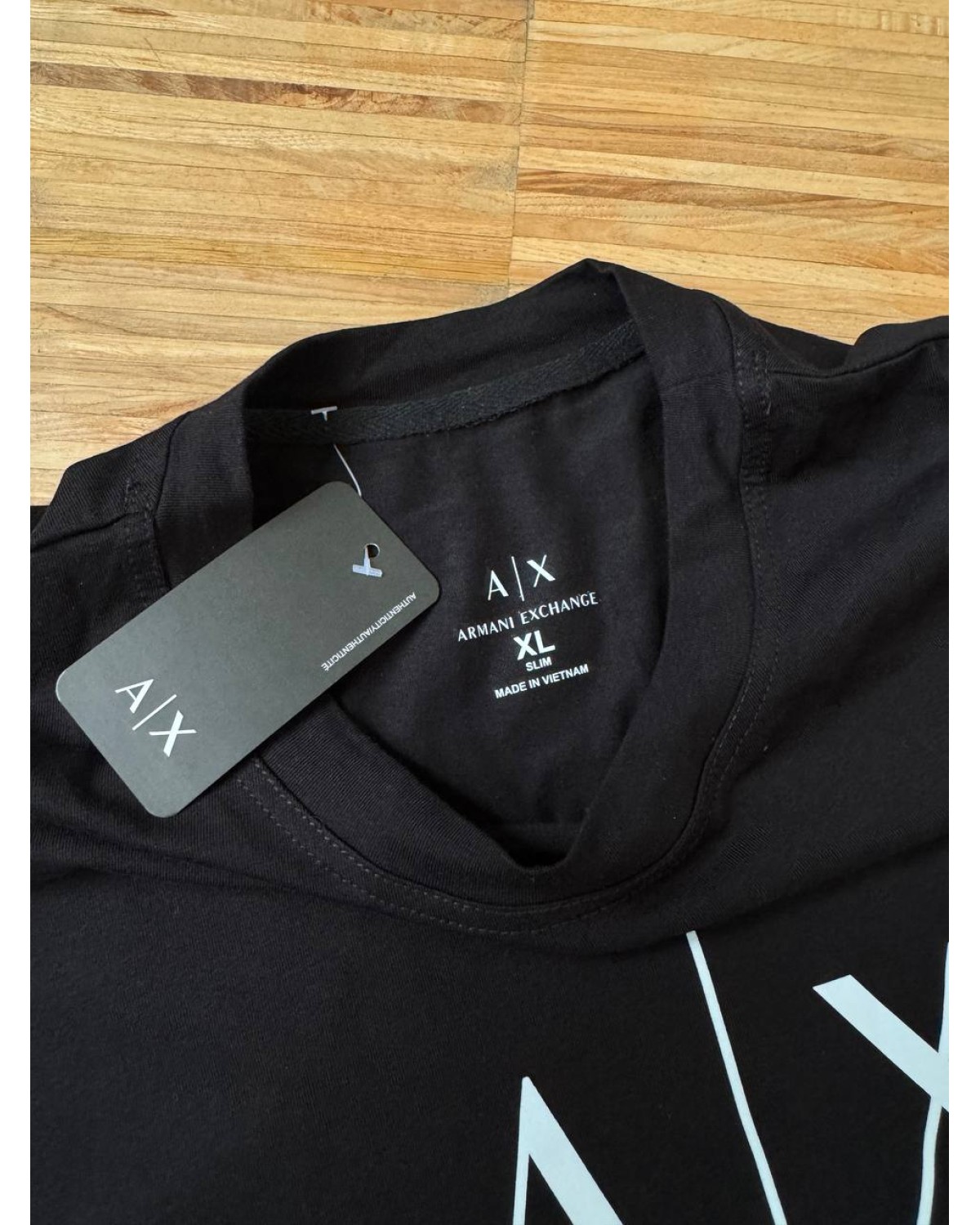 Футболка Armani Exchange