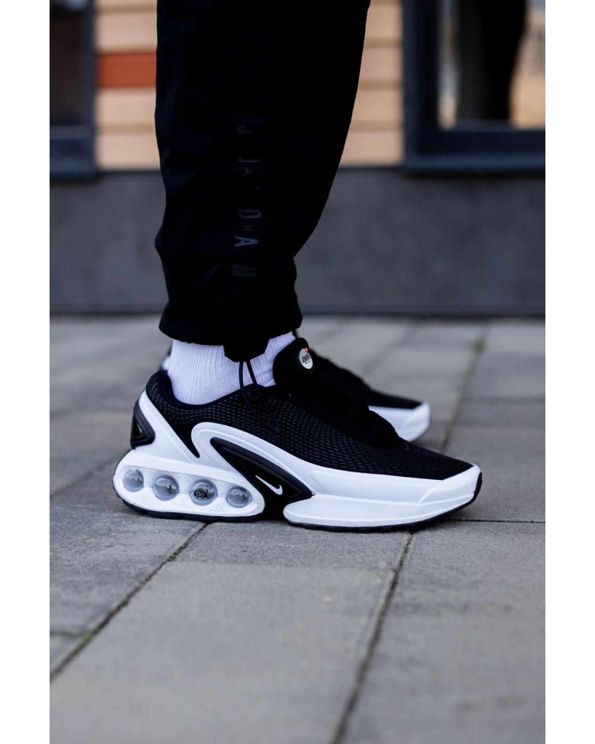 Nike Air Max DN Black/White