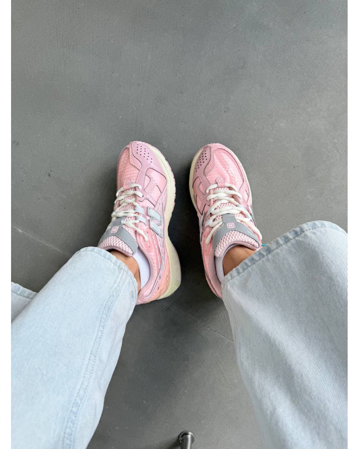 New Balance 1906U Pink