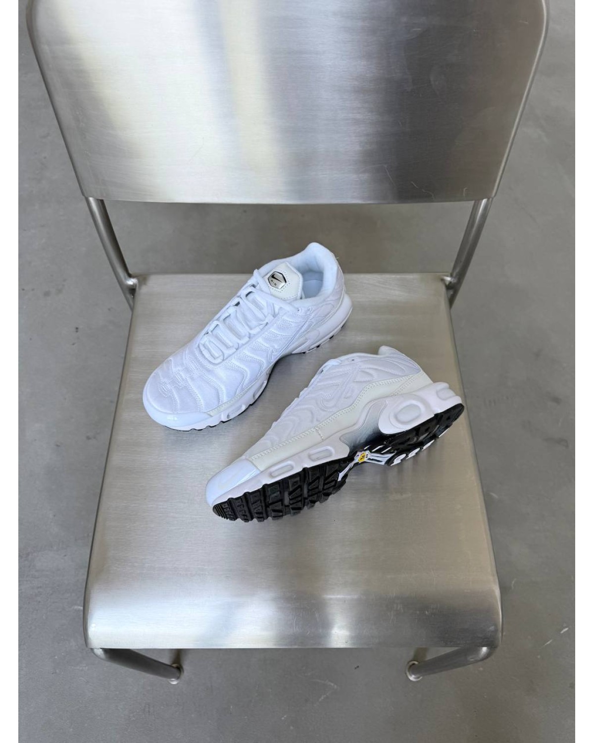 Nike Air Max Plus White