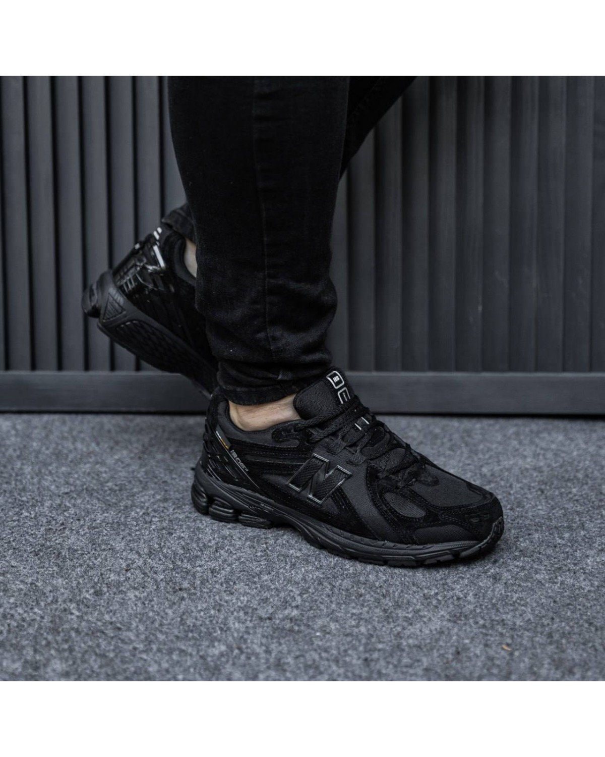 New Balance 1906R