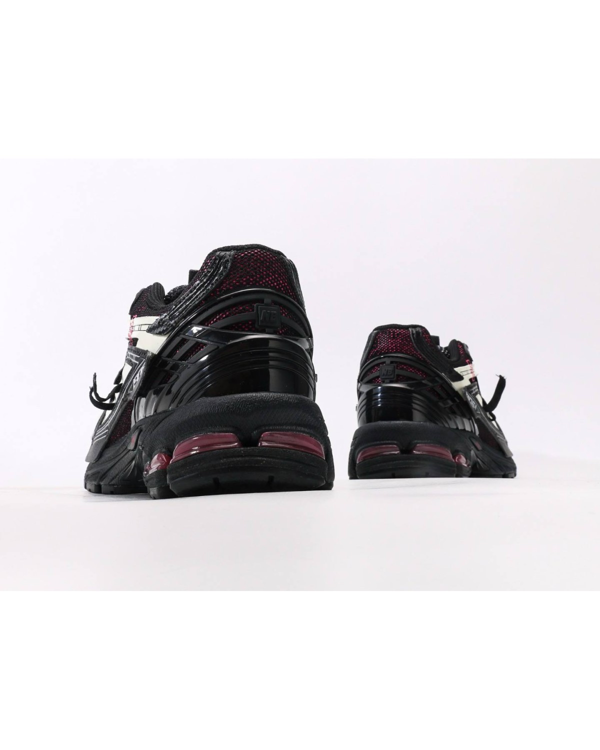 New Balance 1906a Dragon Berry 2025