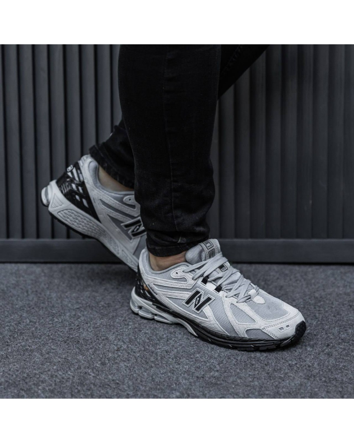New Balance 1906R