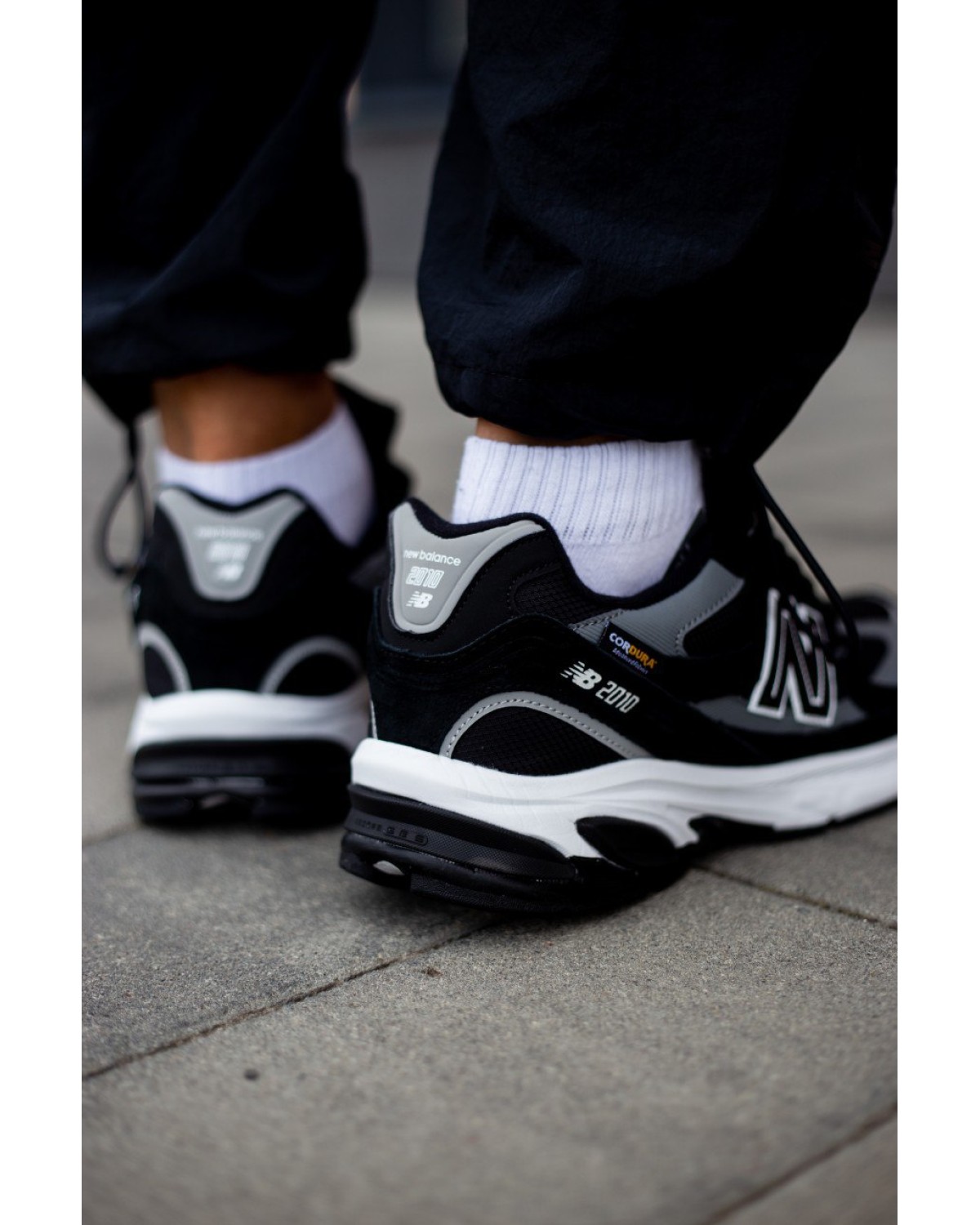 New Balance 2010 Black/White Cordura