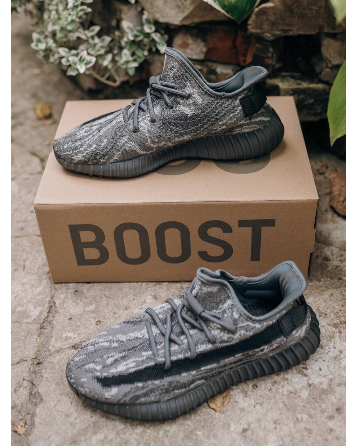 Adidas Yeezy Boost 350
