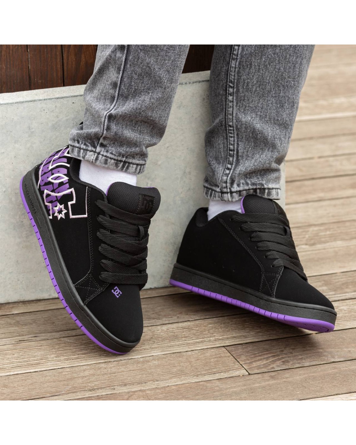 DC х Slayer Court Graffik Black Purple