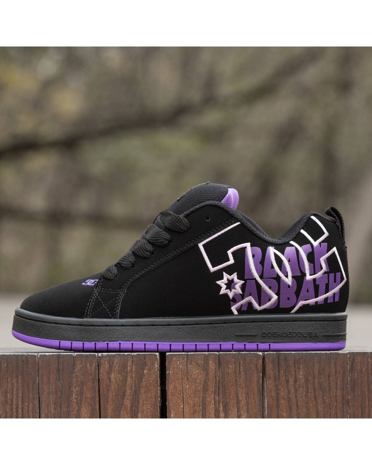 DC х Slayer Court Graffik Black Purple
