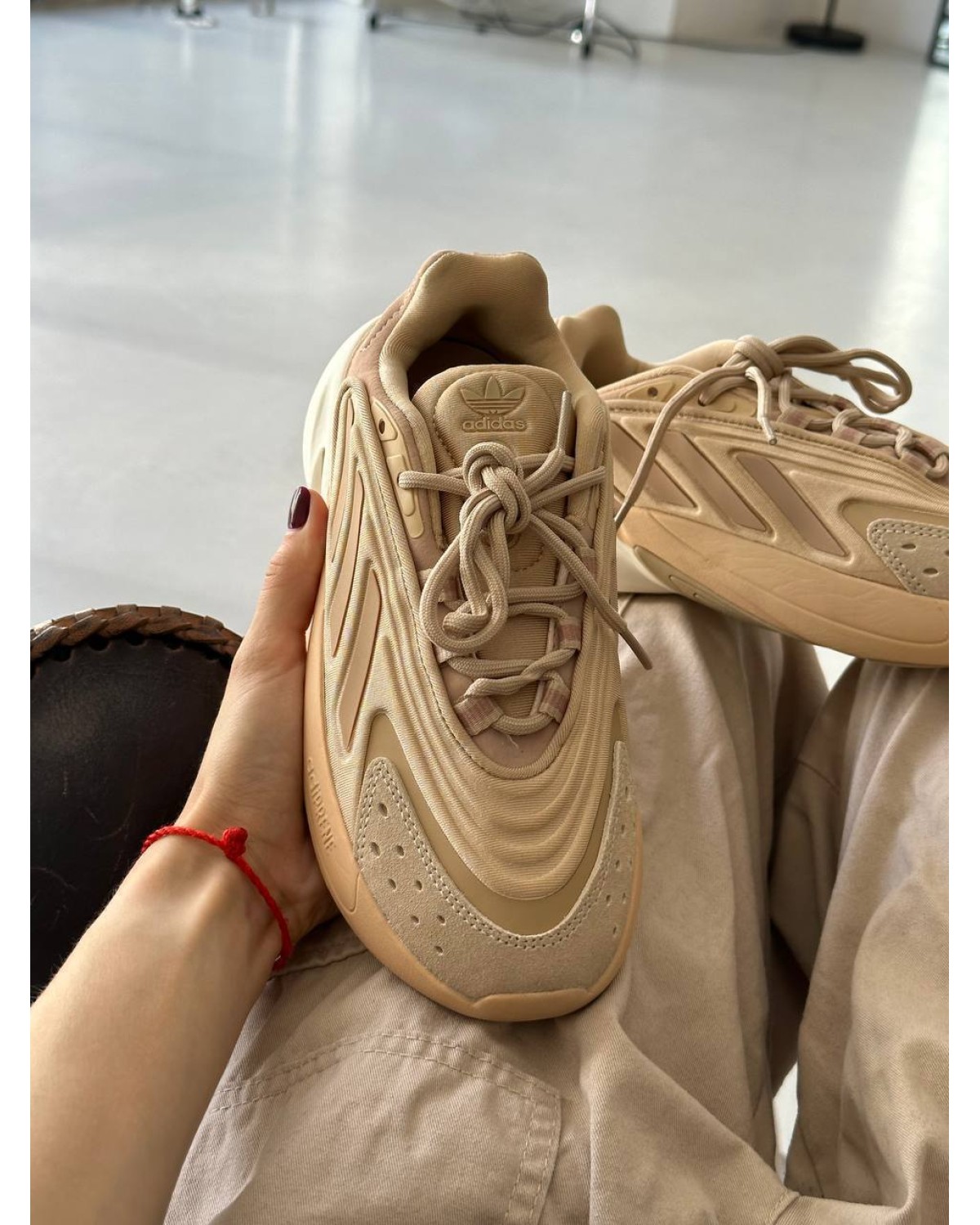 Adidas Ozelia