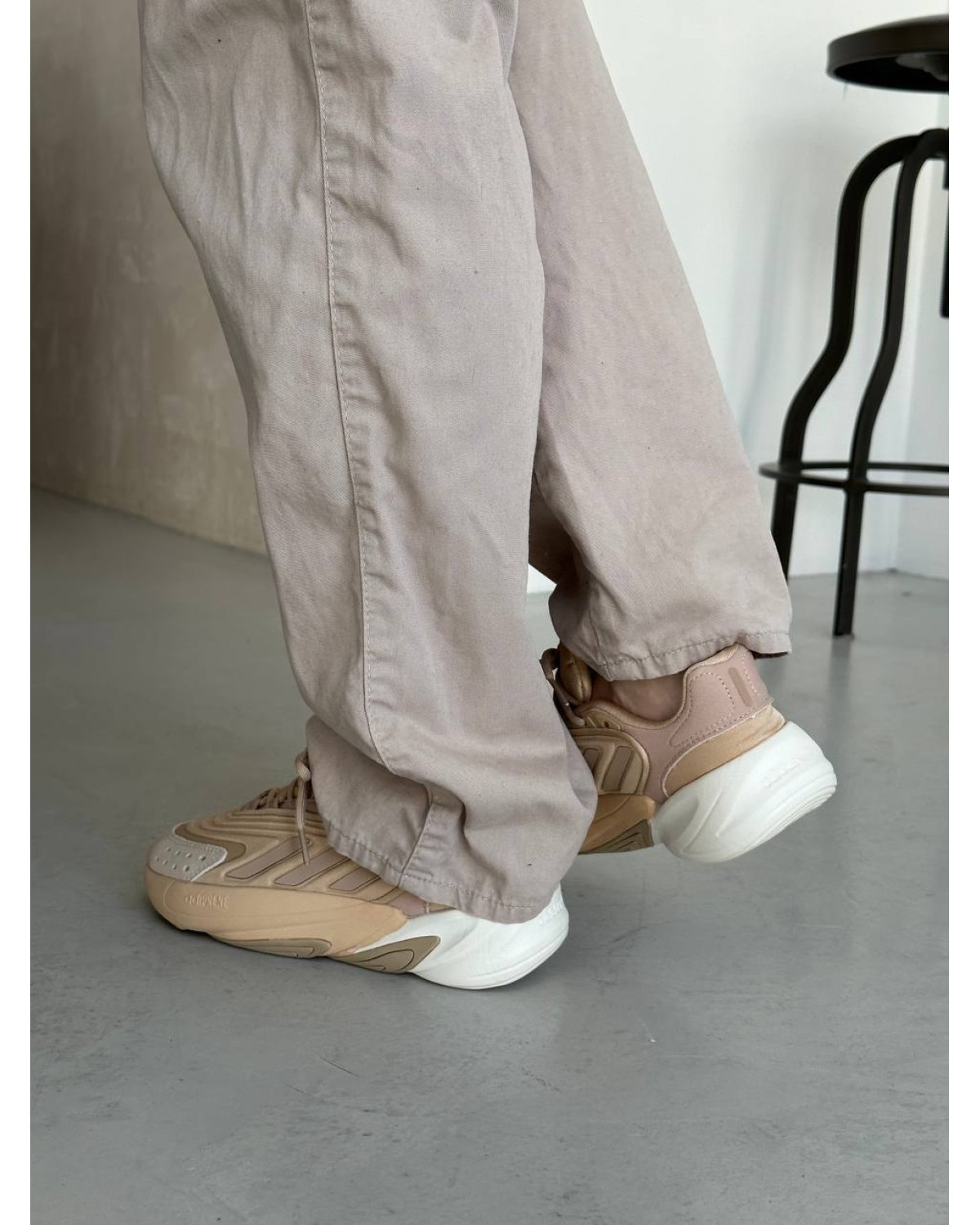 Adidas Ozelia