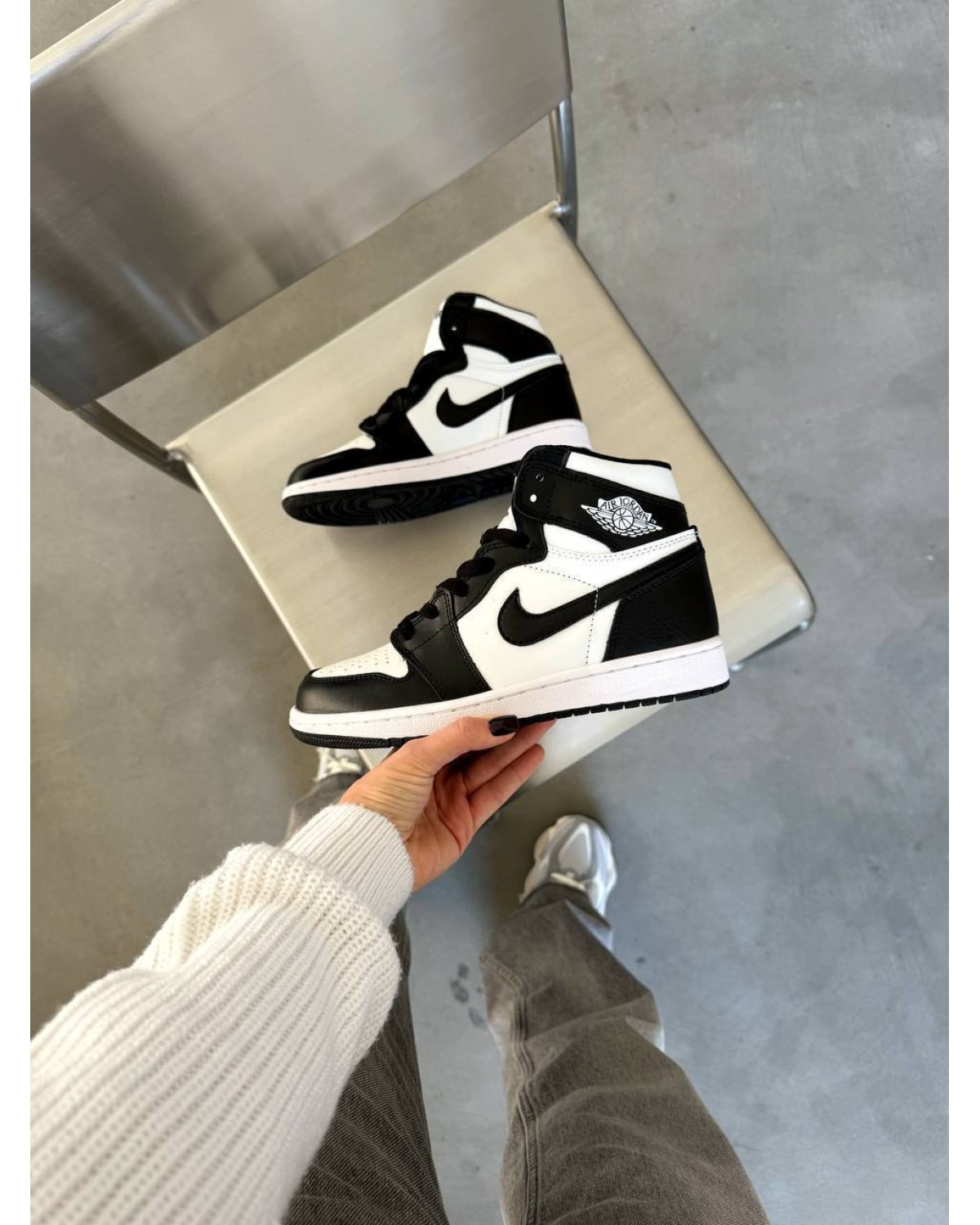 Air Jordan 1 Black