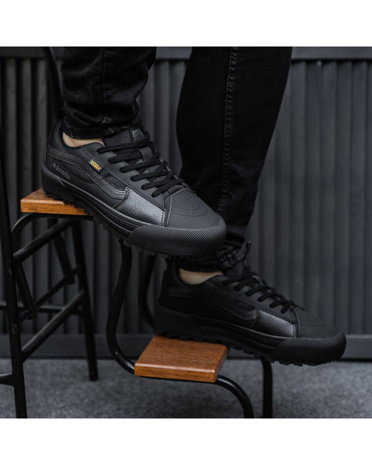 Vans Old Skool MTE-1