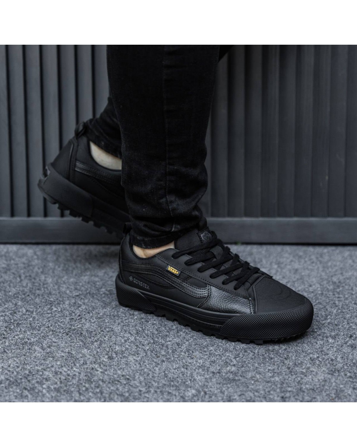 Vans Old Skool MTE-1