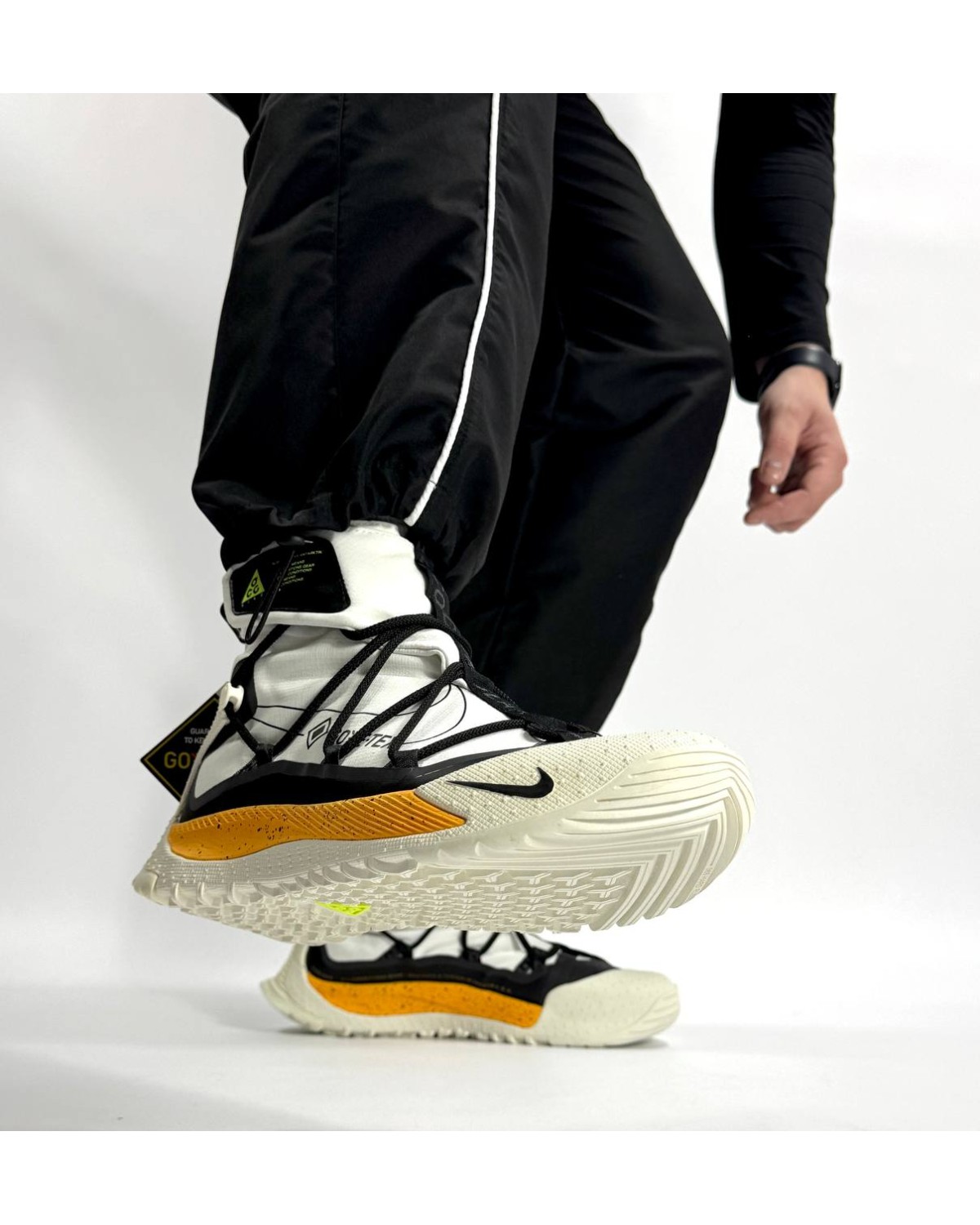 Nike ACG Air Terra Antarktik Gore-tex