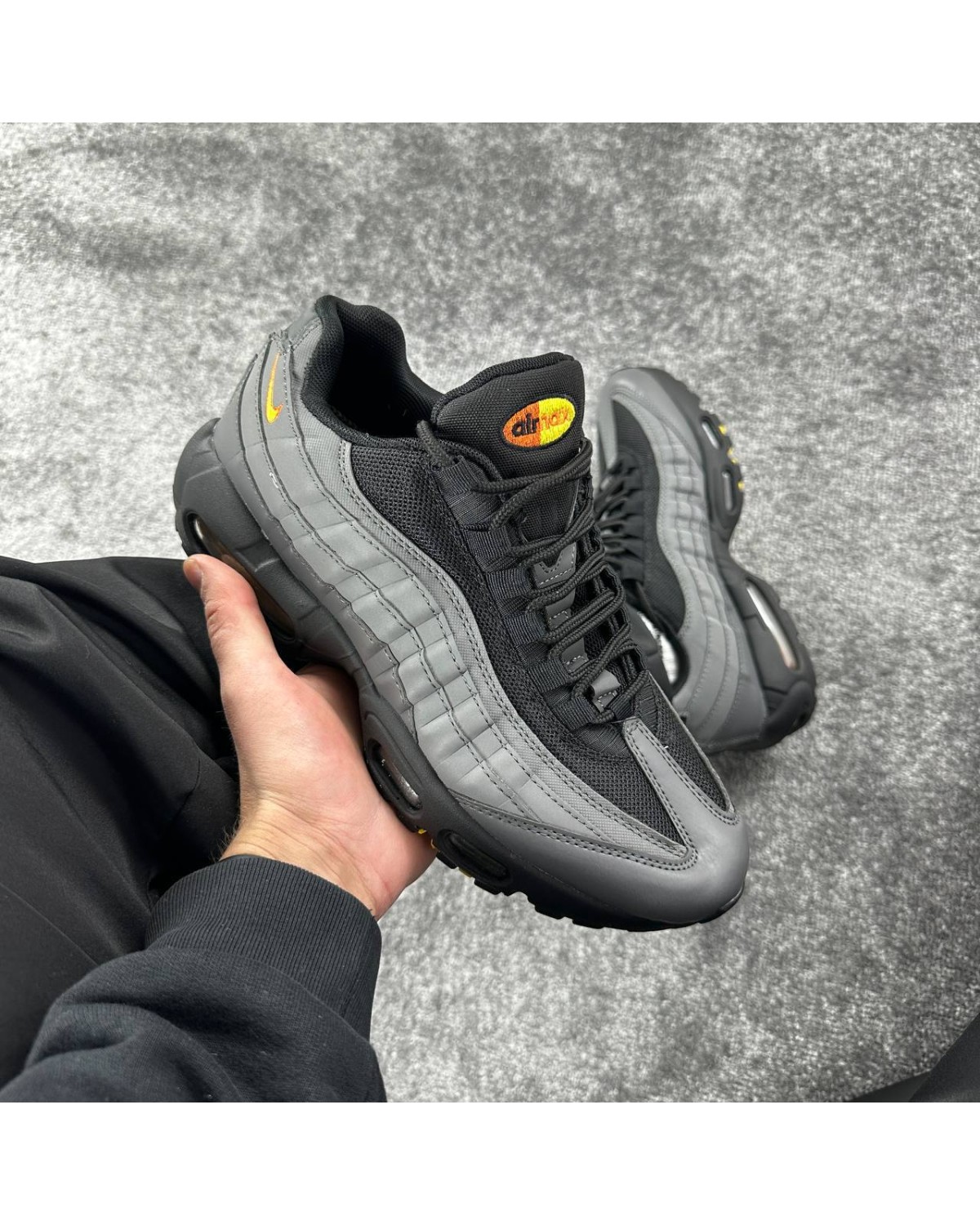 Nike Air Max 95 Anthracite Safety Orange