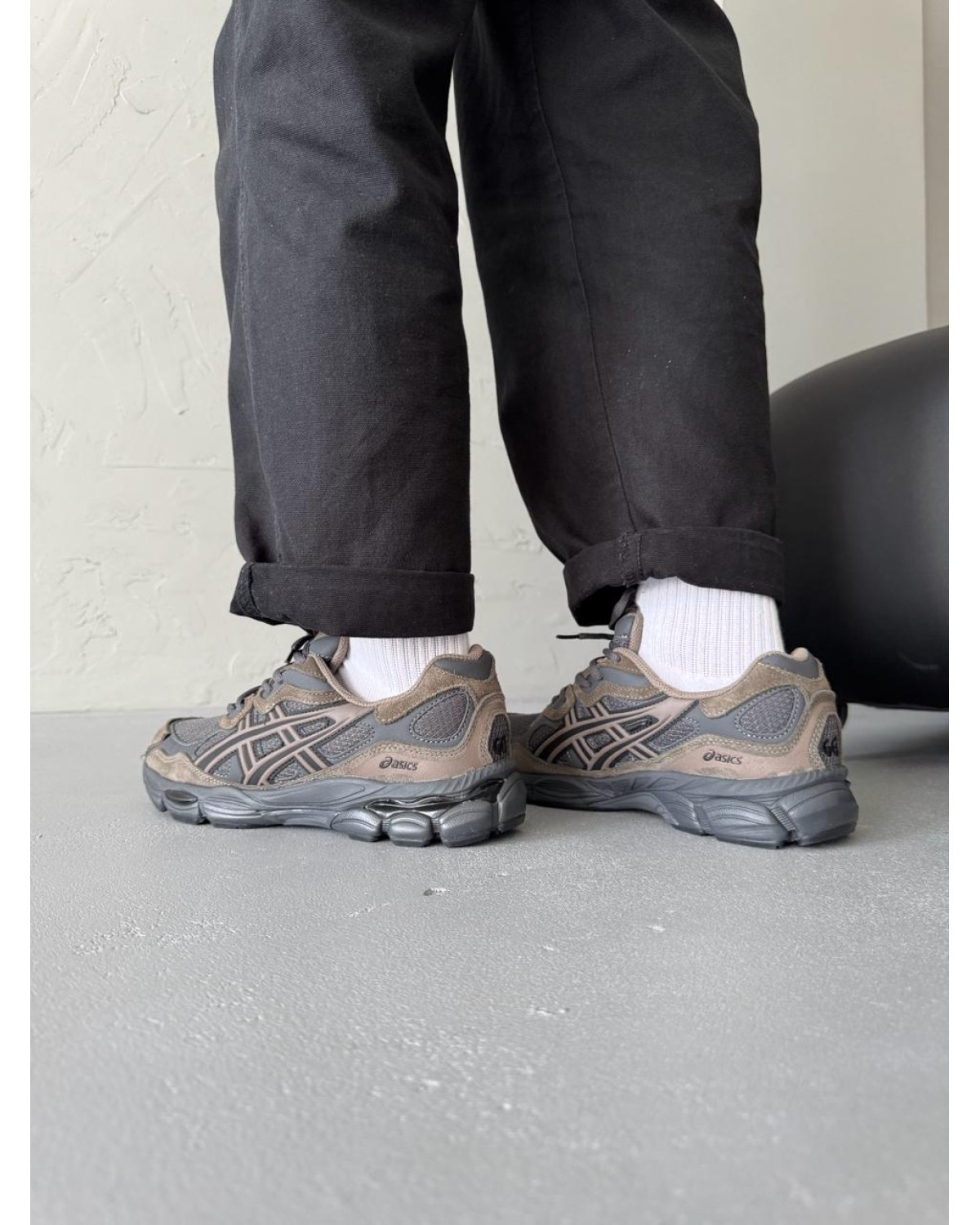Asics Gel-NYC Brown/Grey Gore-Tex