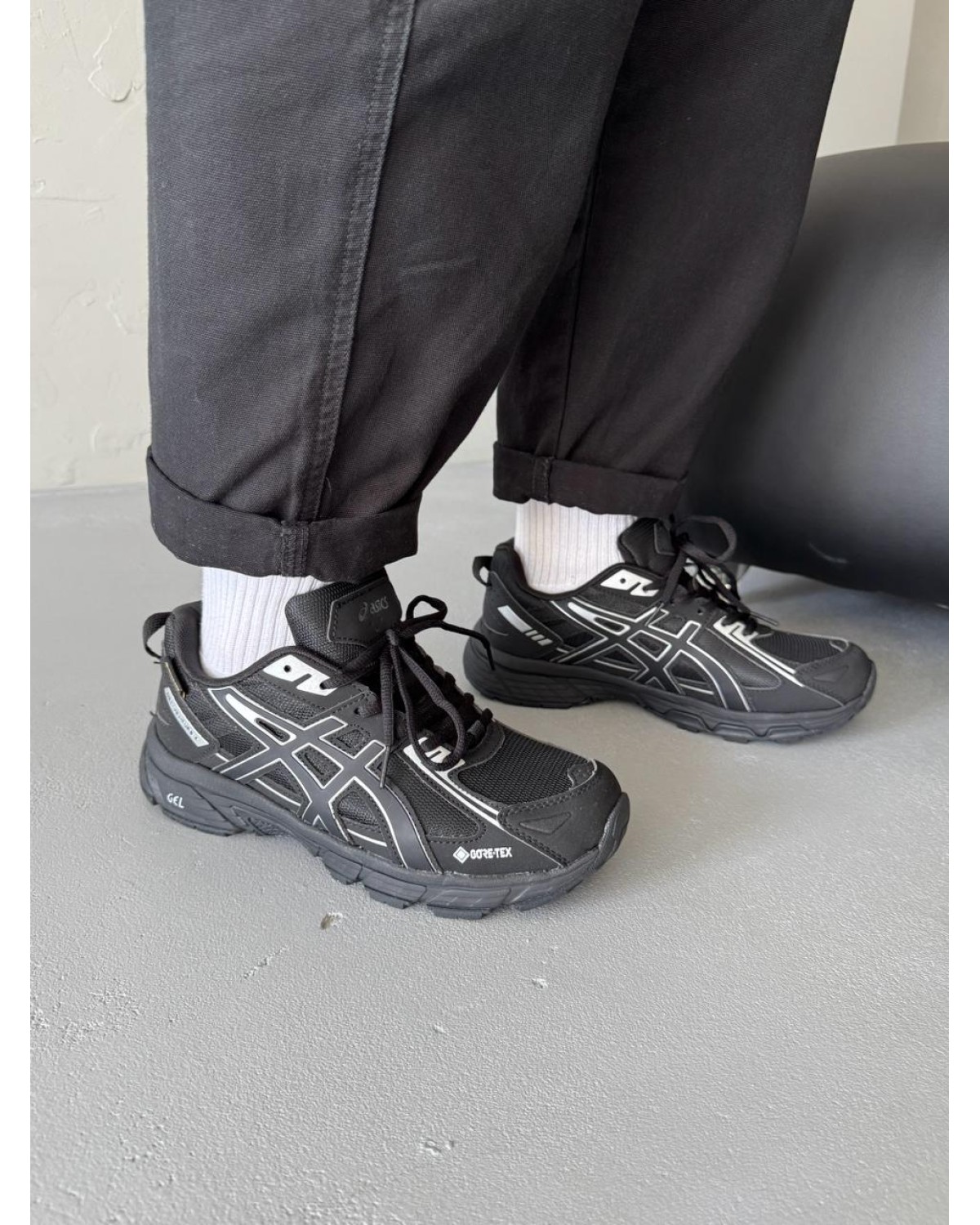 Asics Gel-Venture 6 Silver/Black Gore-Tex