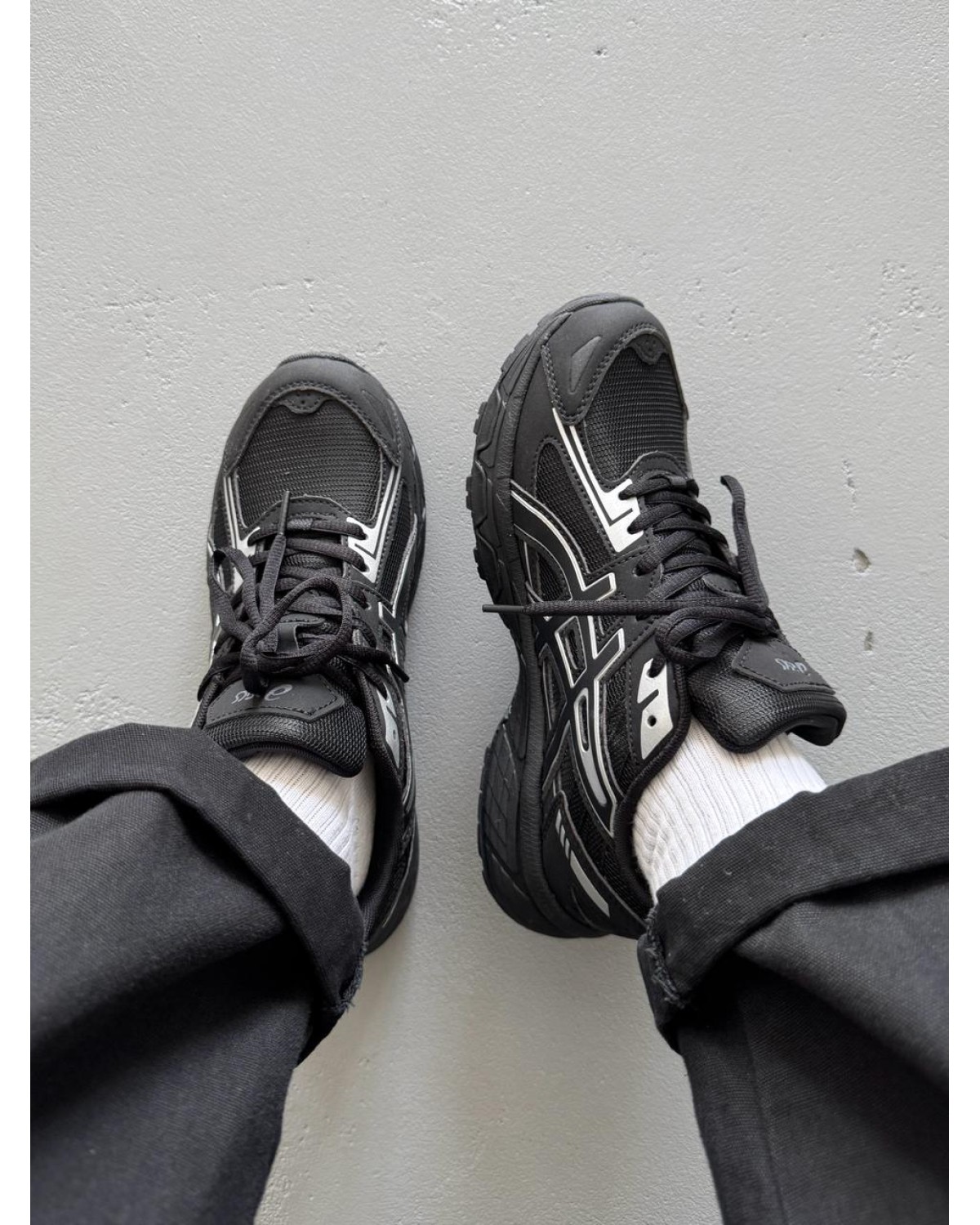 Asics Gel-Venture 6 Silver/Black Gore-Tex