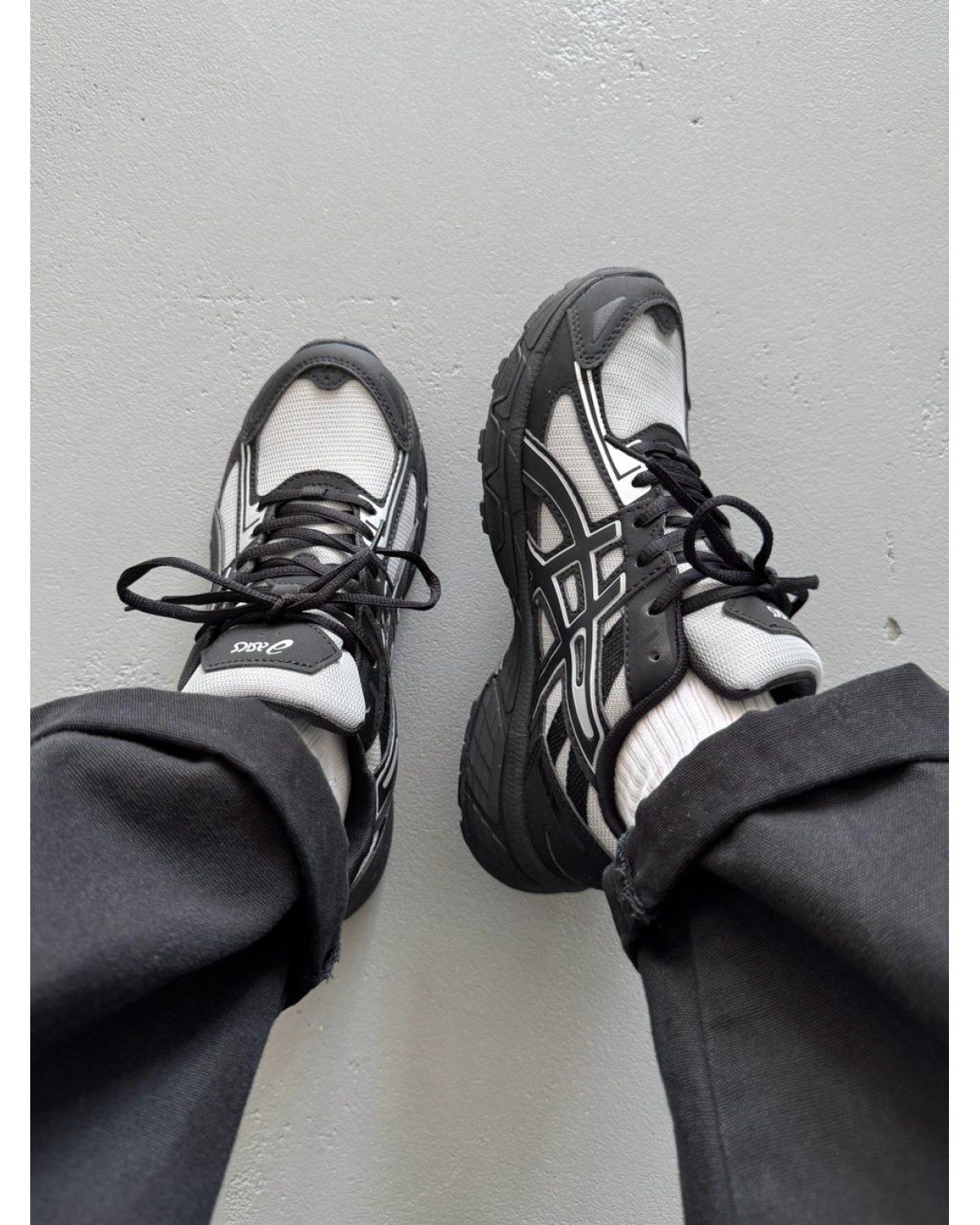 Asics Gel-Venture 6 Black/White Gore-Tex
