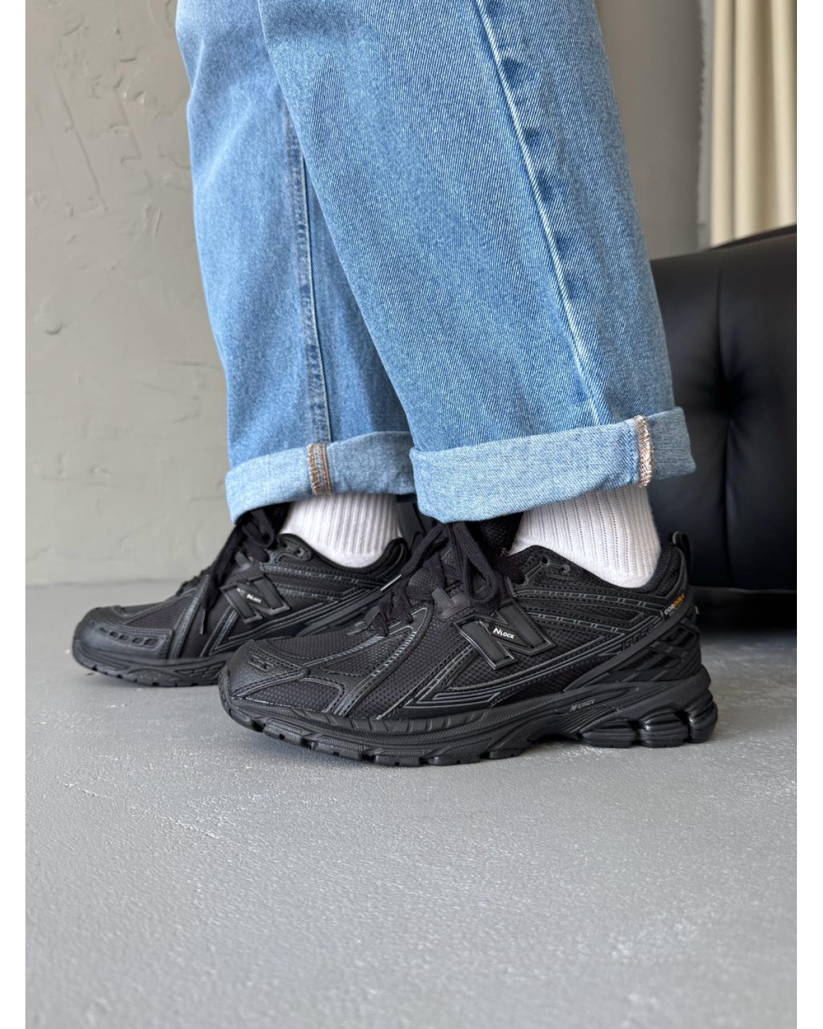 New Balance 1906R Full Black Cordura