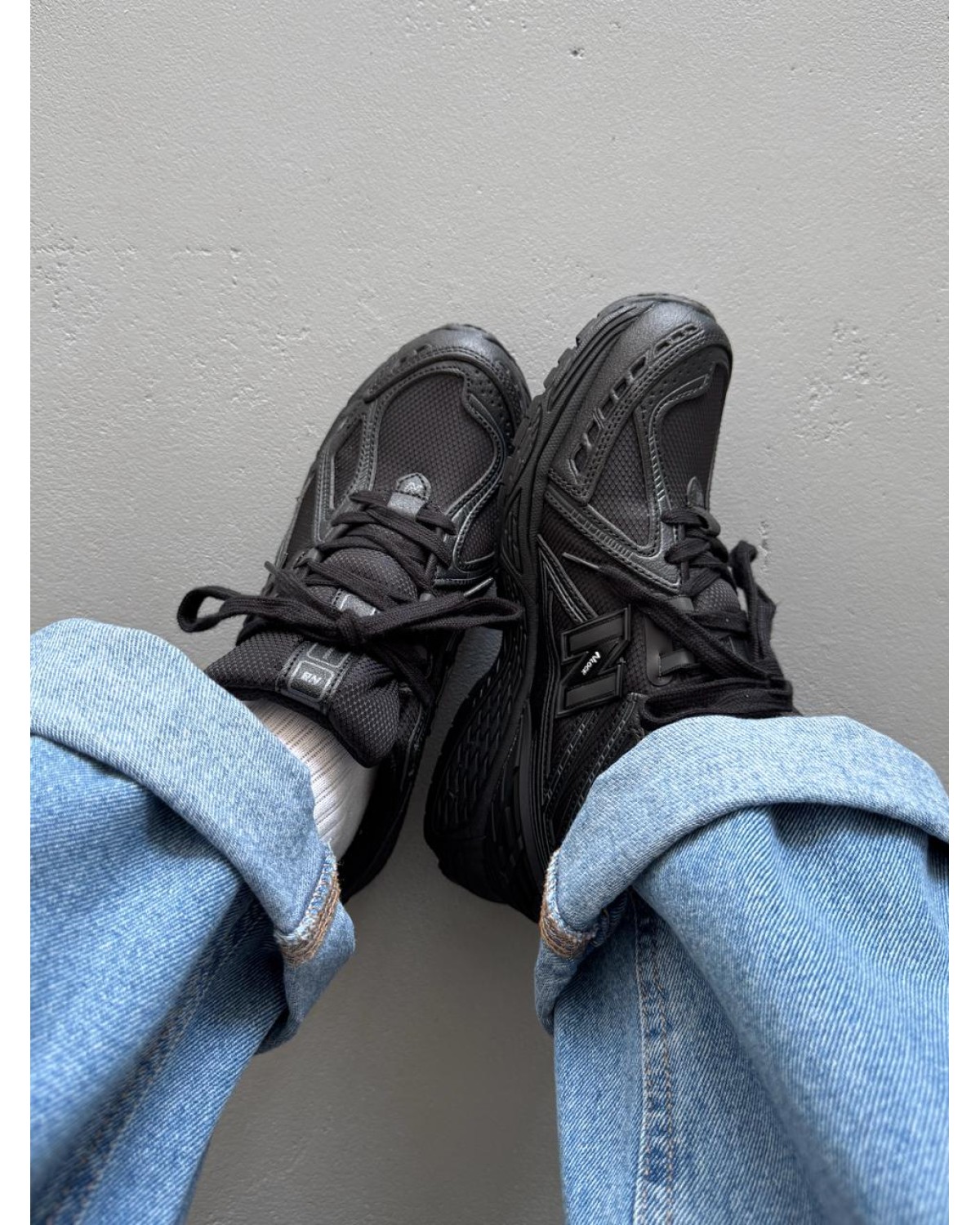 New Balance 1906R Full Black Cordura