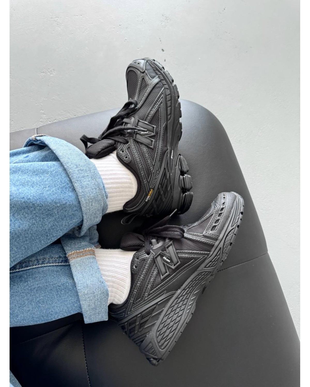 New Balance 1906R Full Black Cordura