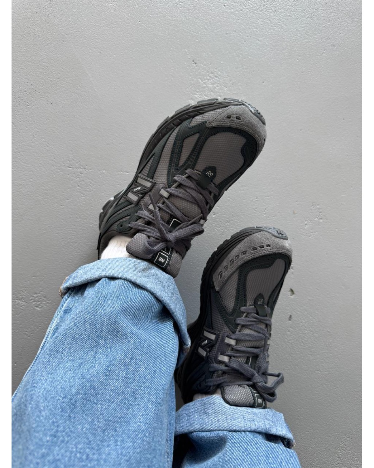 New Balance 1906R Dark Grey Cordura