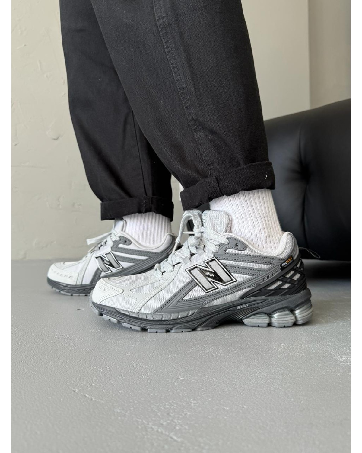 New Balance 1906R Grey/Black Cordura
