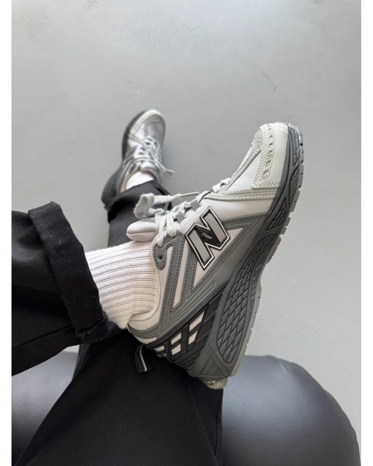 New Balance 1906R Grey/Black Cordura