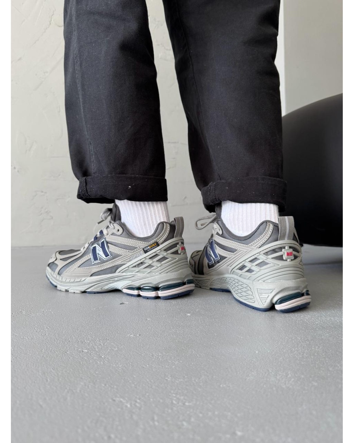 New Balance 1906R Dark Beige/Navy Blue Cordura