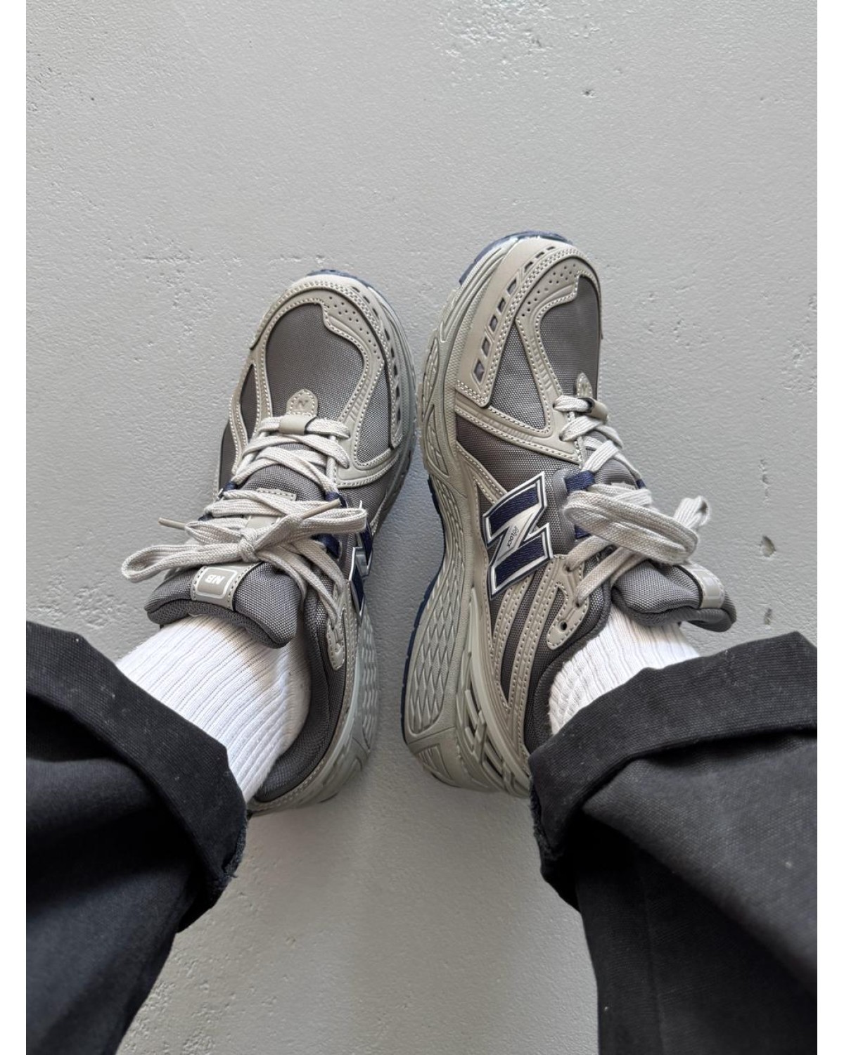 New Balance 1906R Dark Beige/Navy Blue Cordura