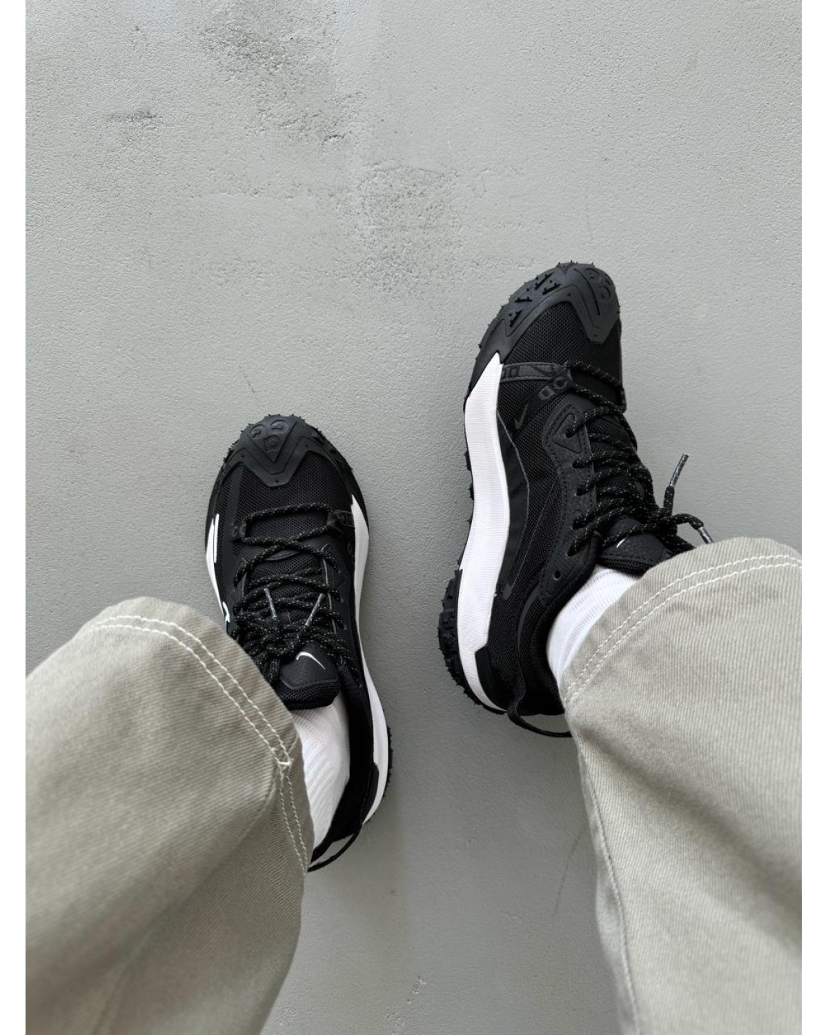 Nike ACG Mountain Fly Black/White