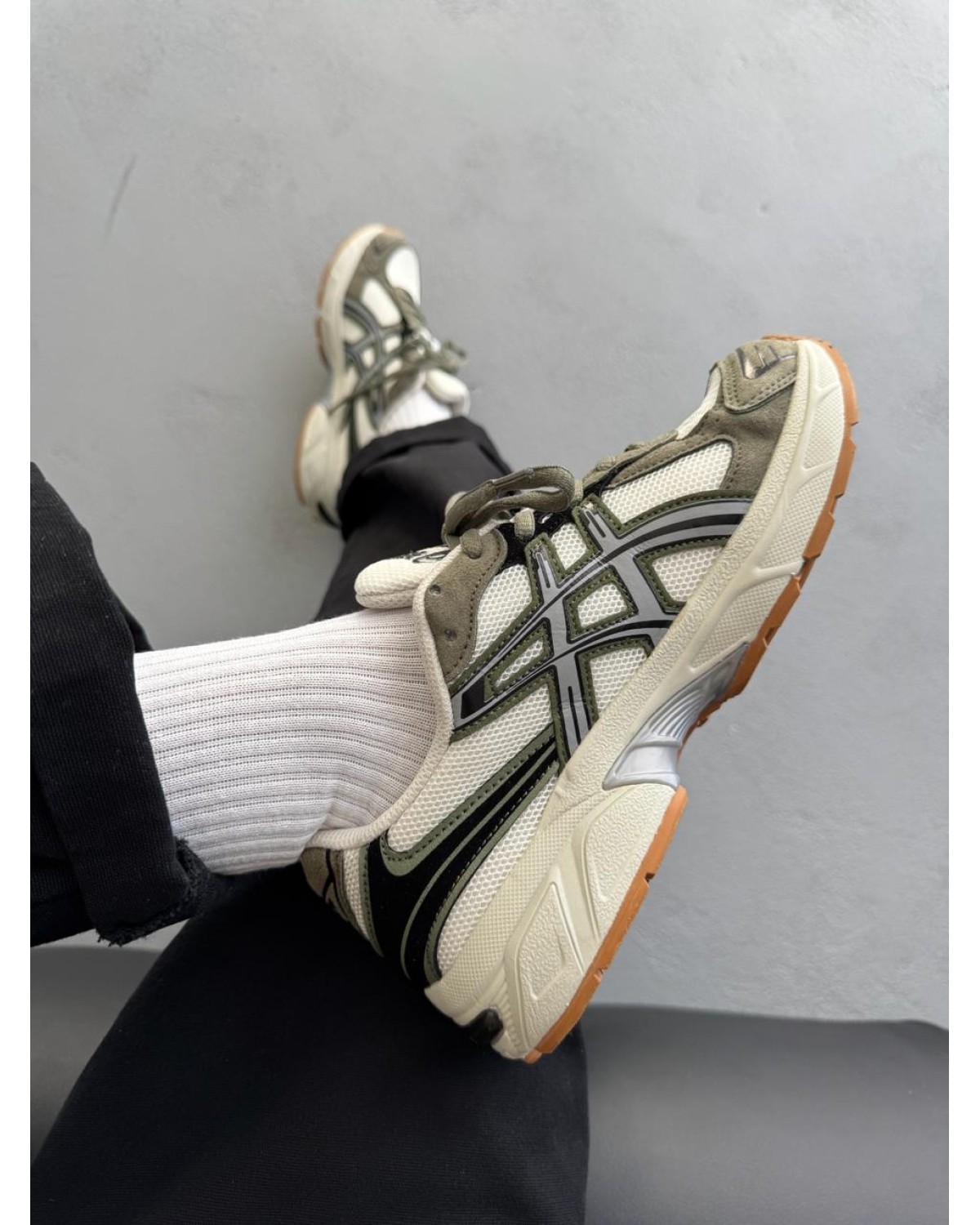 Asics Gel-1130 White/Khaki
